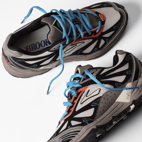 Cascadia 1 - Moonbeam/Black/Camellia