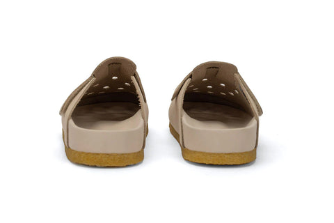 Carrera Suede Clog - Off White