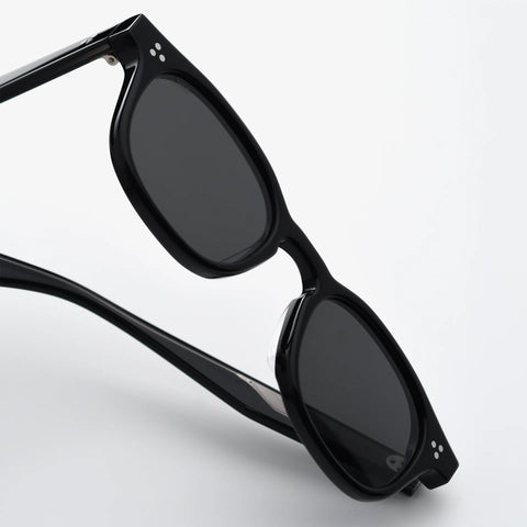 Atria Sunglasses - Black/Black