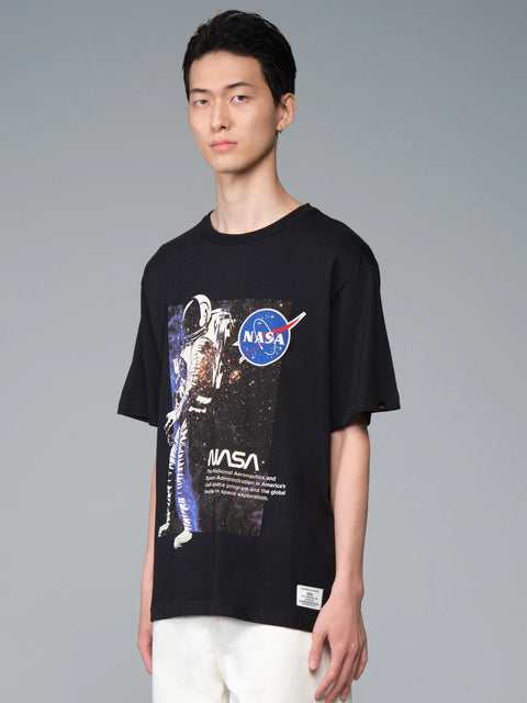 Essential NASA Astronaut Relaxed Fit T-Shirt - Black