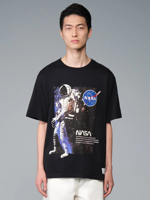 Essential NASA Astronaut Relaxed Fit T-Shirt - Black